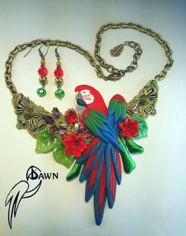 Green Wing Macaw Necklace Set