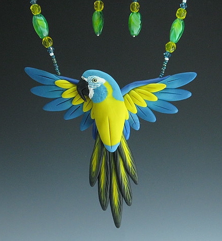 Blue Throat Macaw Open Wing Necklace Set
