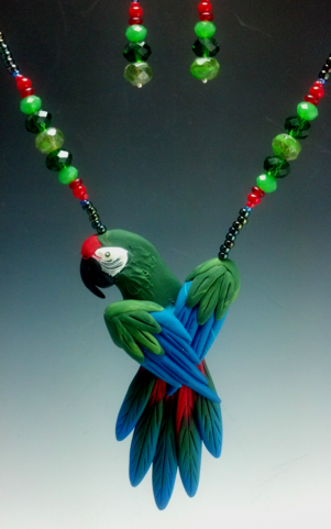Military Macaw Necklace Set