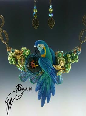 Blue Throat Macaw Necklace Set